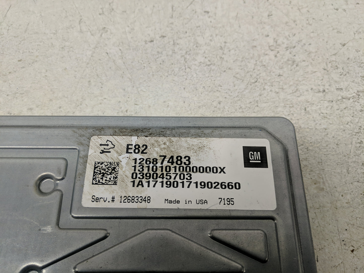 2017-2020 Cadillac Xt5 PCM Engine Control Computer ECU ECM PCU OEM P/N:039045703 12687483 Fits OEM Used Auto Parts - Oemused
