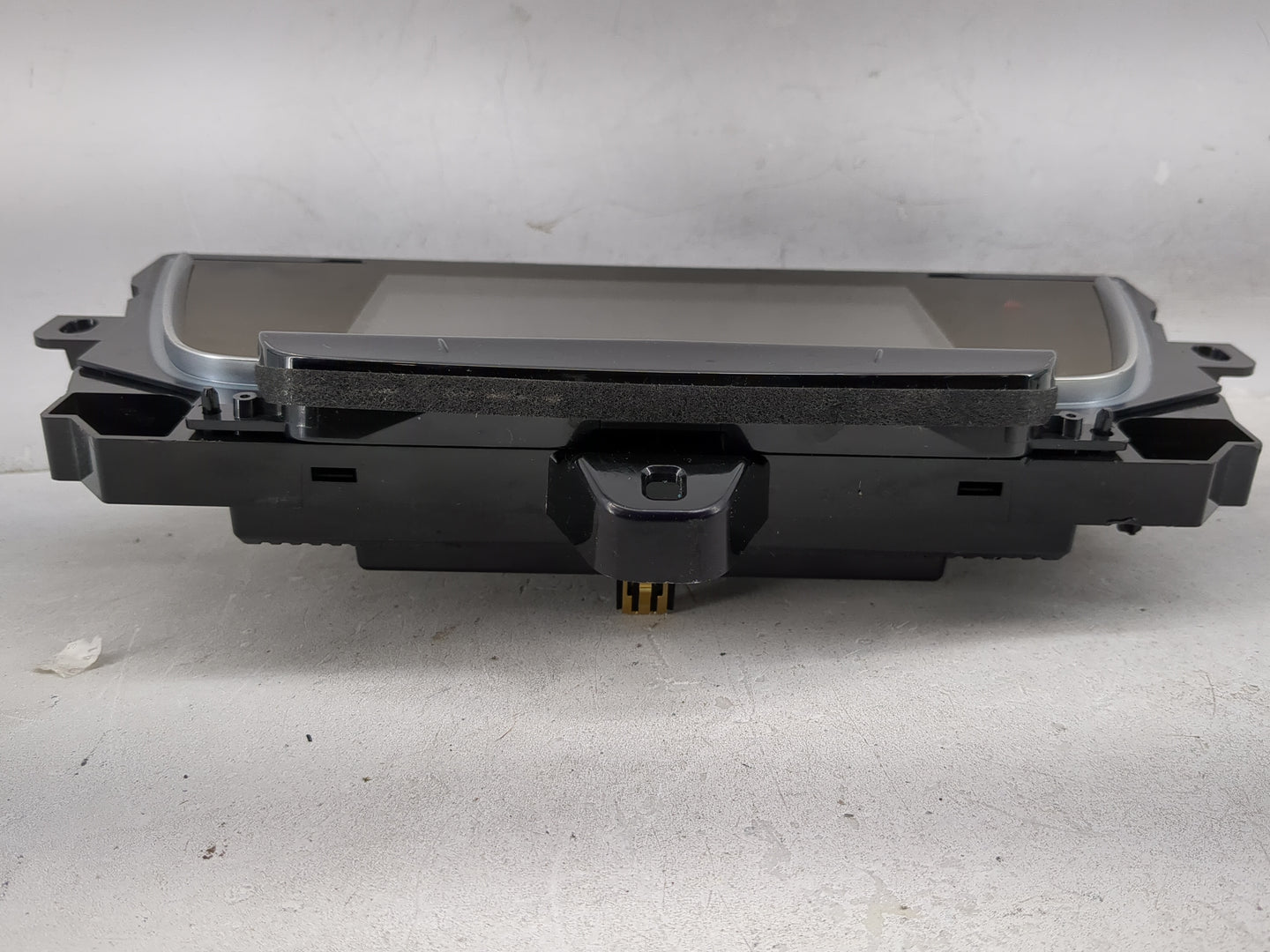 2018 Cadillac Xt5 Radio AM FM Cd Player Receiver Replacement P/N:84162463 84303686 Fits OEM Used Auto Parts - Oemusedautopar