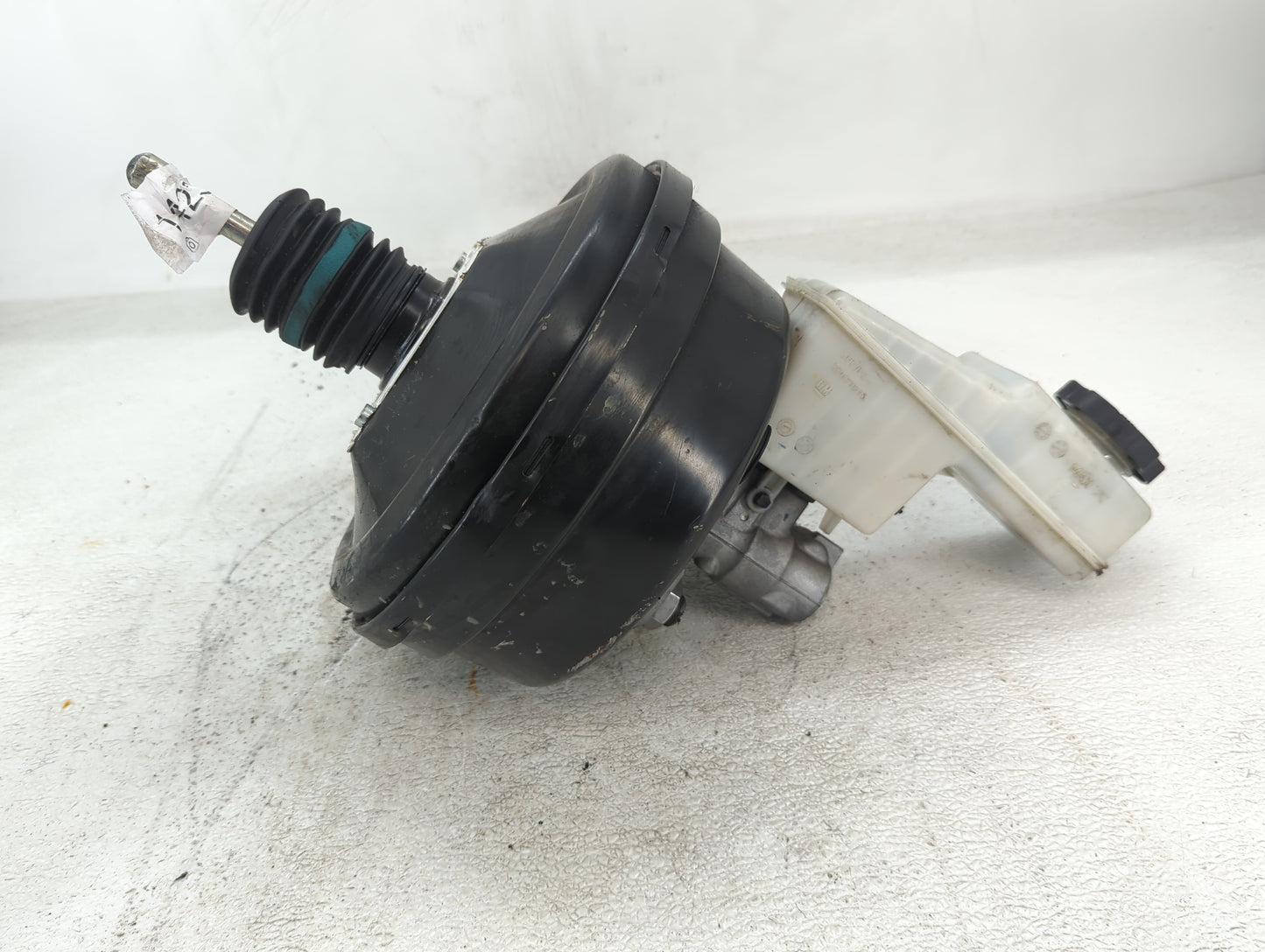 2017-2020 Cadillac Xt5 Power Brake Booster Oem 1423194 - Oemusedautoparts1.com
