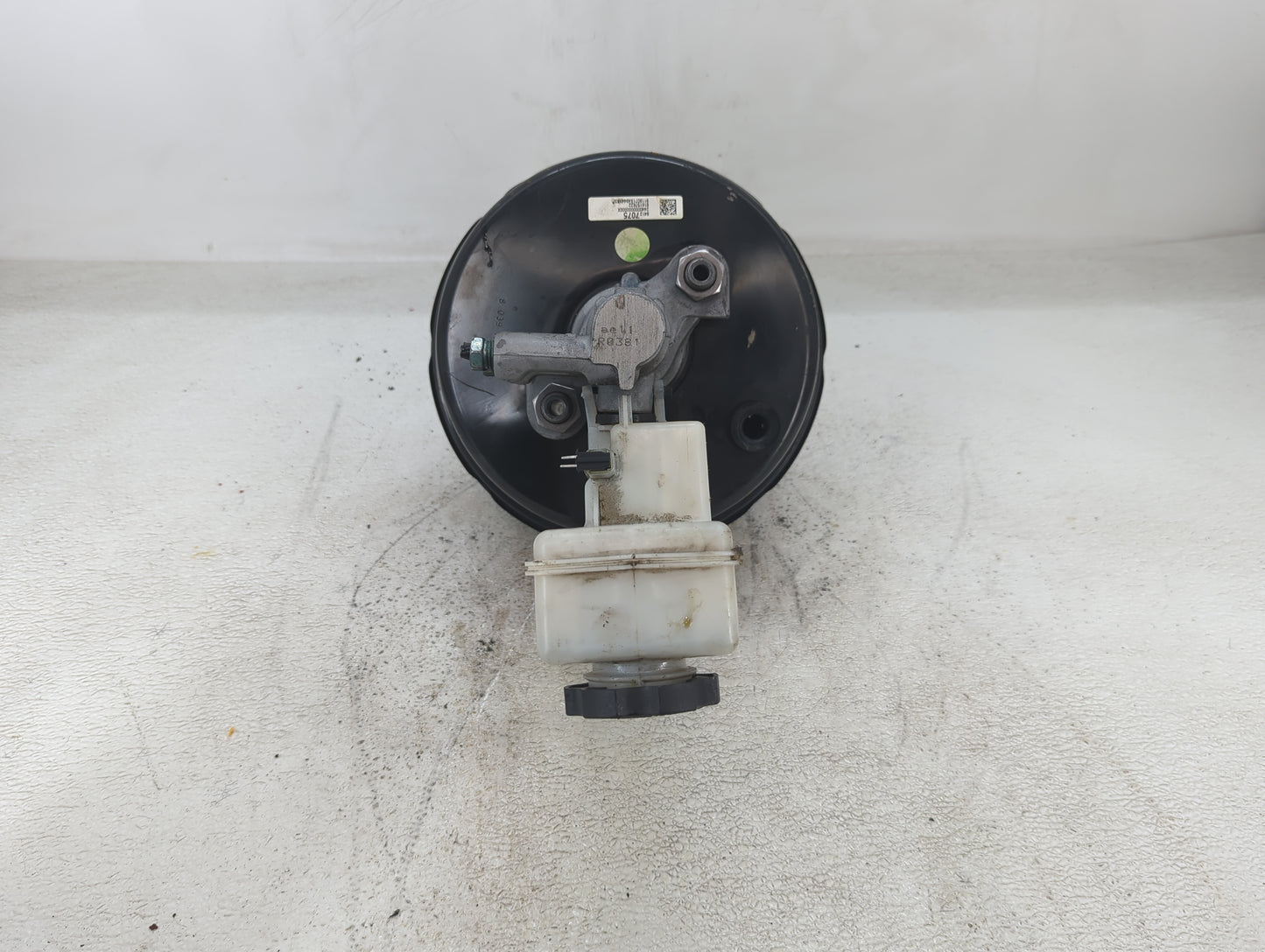 2017-2020 Cadillac Xt5 Power Brake Booster Oem 1423194 - Oemusedautoparts1.com