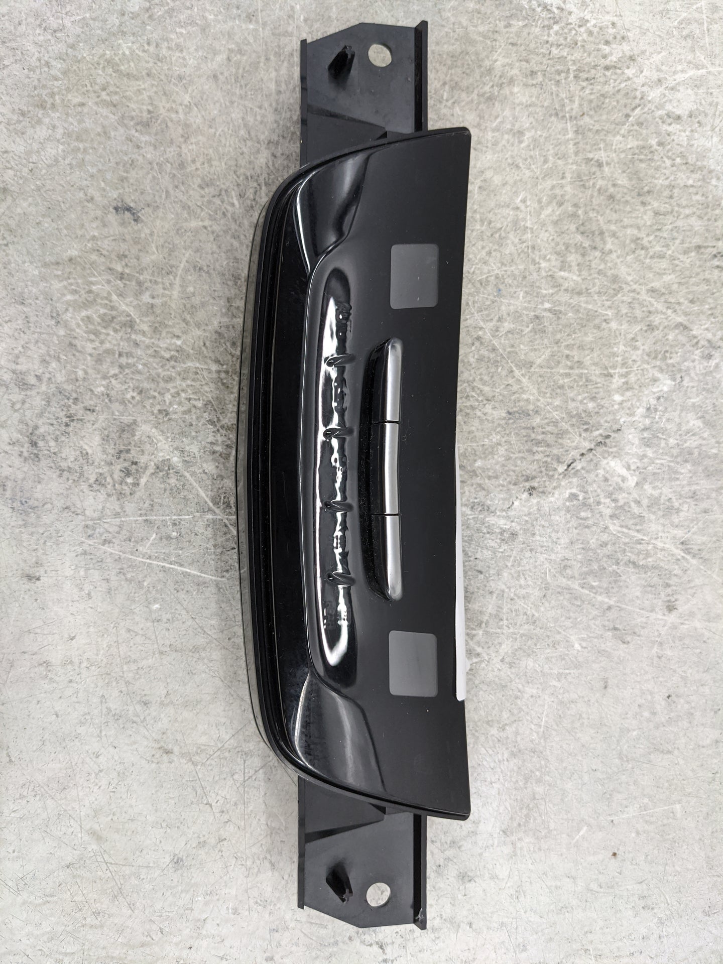 2017-2020 Cadillac Xt5 Climate Control Module Temperature AC/Heater Replacement P/N:84295779 737020000000X Fits OEM Used Aut