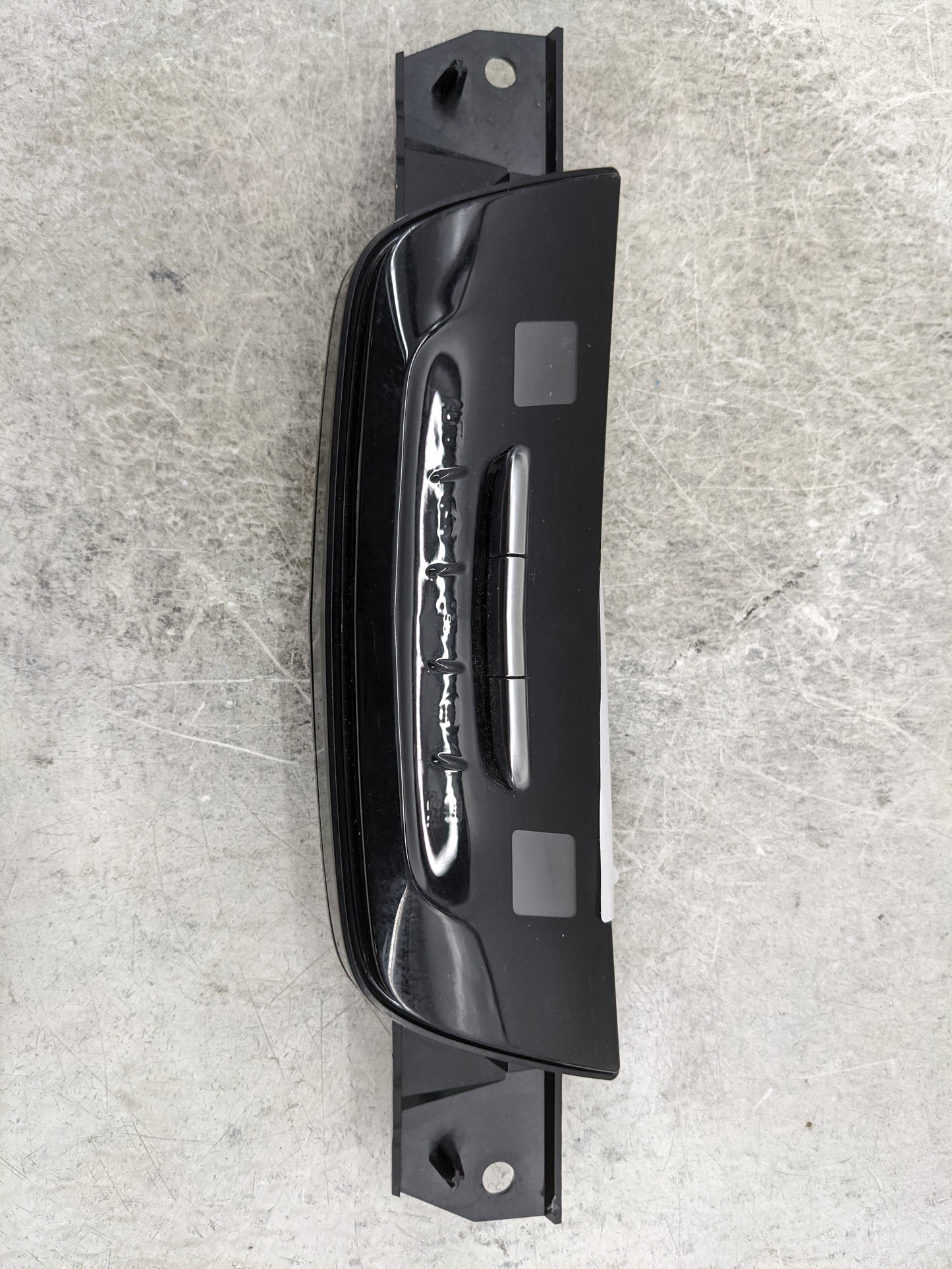 2017-2020 Cadillac Xt5 Climate Control Module Temperature AC/Heater Replacement P/N:84295779 737020000000X Fits OEM Used Aut