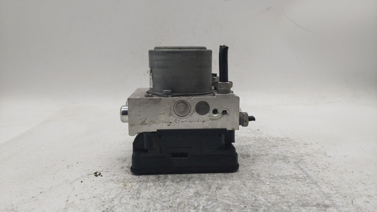 2018-2020 Cadillac Xt5 Anti-Lock Brake ABS Pump Module Actuator OEM P/N:84408130 8408129, 84497290 Fits Fits 2018 2019 2020 