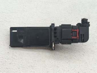 compare product 2017-2020 Cadillac Xt5 Mass Air Flow Meter Maf Sensor 405505