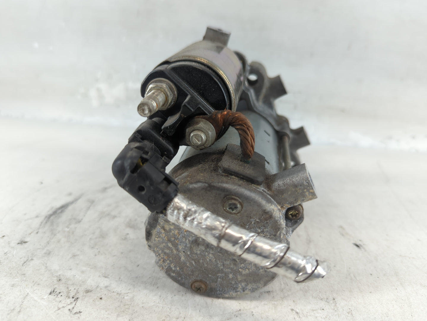 2017-2020 Cadillac Xt5 Car Starter Motor Solenoid OEM P/N:TN38000-2140 Fits Fits 2016 2017 2018 2019 2020 2021 2022 OEM Used