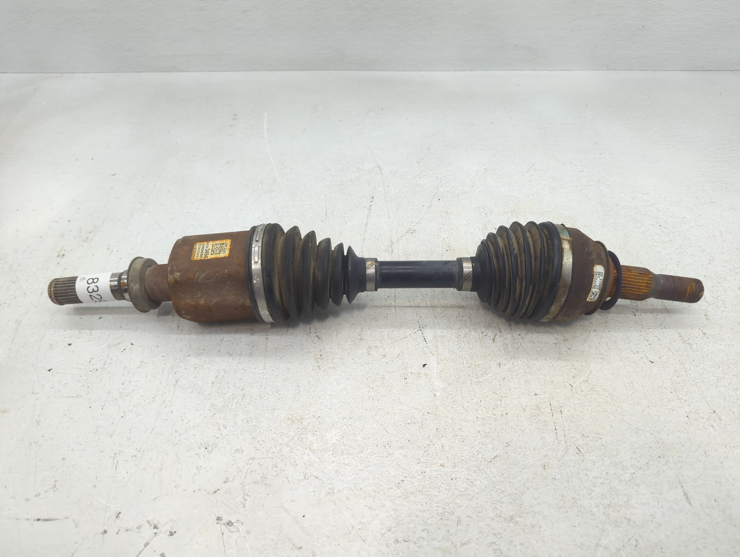 2018-2018 Cadillac Xt5 Axle Shaft Front Driver Cv C/v - Oemusedautoparts1.com