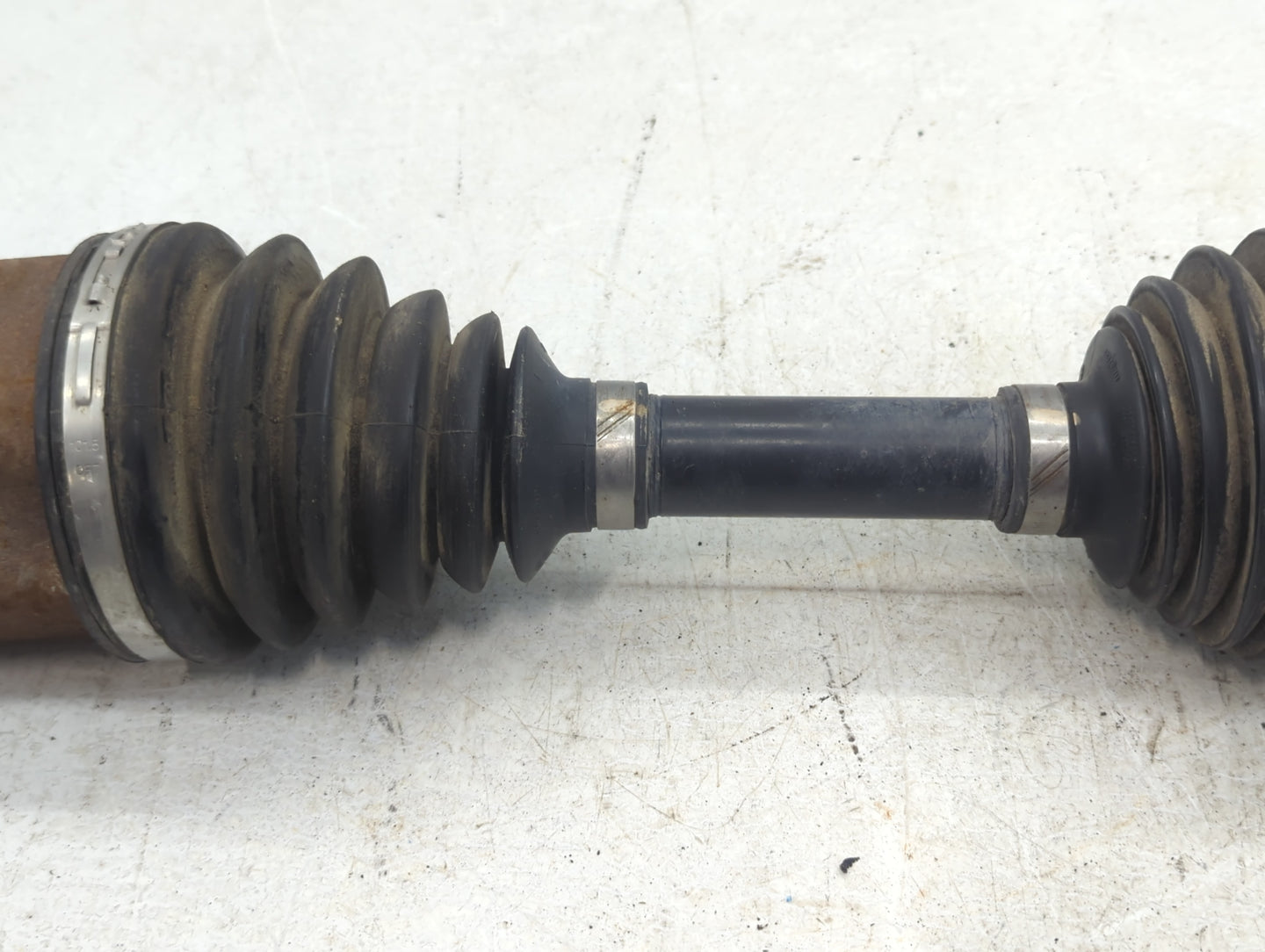 2018-2018 Cadillac Xt5 Axle Shaft Front Driver Cv C/v - Oemusedautoparts1.com