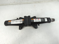 2018 Cadillac Xts Spare Scissor Car Jack - Oemusedautoparts1.com