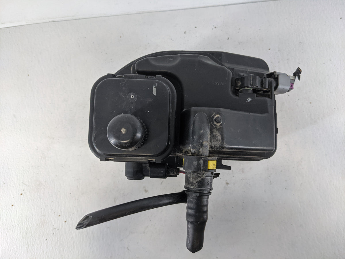 2018 Cadillac Xts Fuel Vapor Charcoal Canister 1117219 - Oemusedautoparts1.com