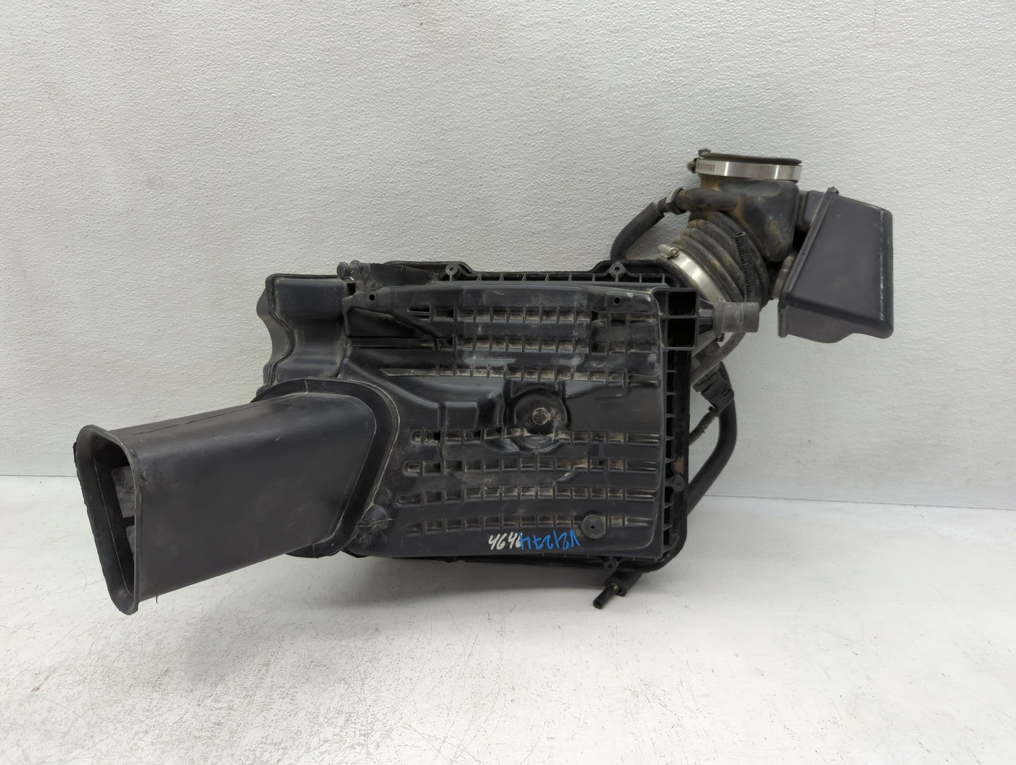 2015-2019 Cadillac Xts Air Cleaner Intake-duct Hose Tube - Oemusedautoparts1.com
