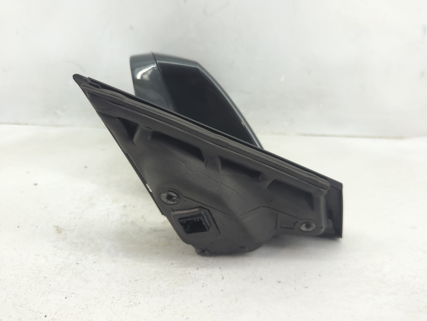 2016-2019 Cadillac Xts Driver Side View Mirror - Left Door Mirror OEM Used - Oemusedautoparts1.com