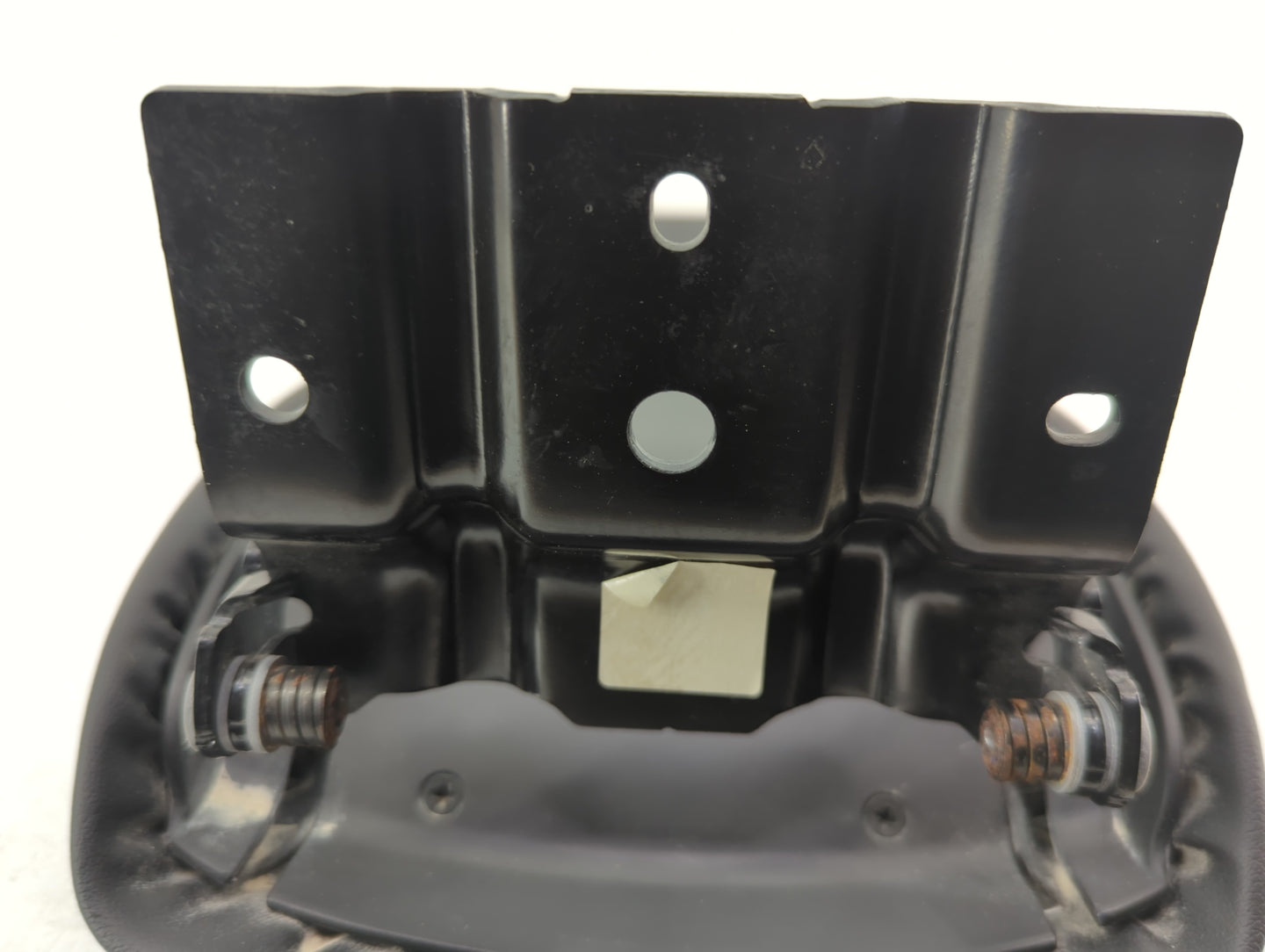 2018 Cadillac Xts Center Console Armrest Cover Lid Fits OEM Used Auto Parts - Oemusedautoparts1.com