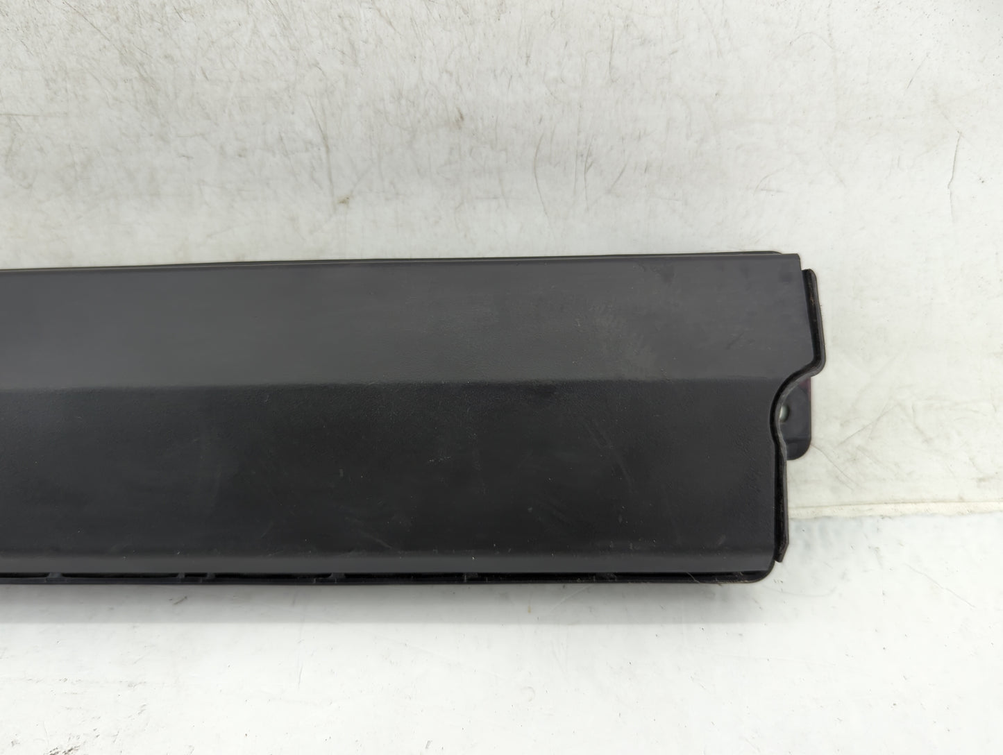 2018-2019 Cadillac Xts Air Bag Driver Left Knee OEM P/N:84271139 Fits Fits 2018 2019 OEM Used Auto Parts - Oemusedautoparts1