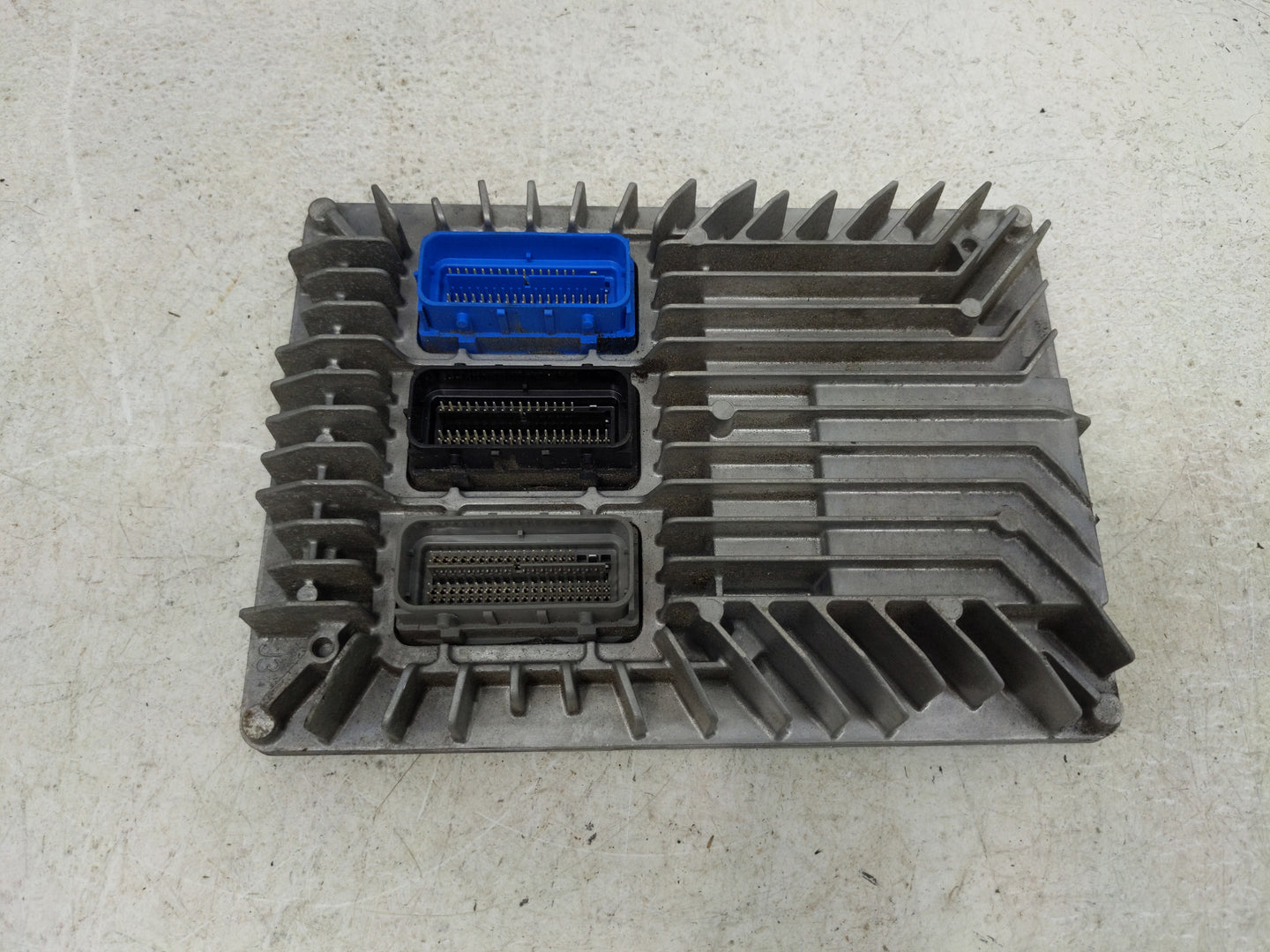 2017-2019 Cadillac Xts PCM Engine Control Computer ECU ECM PCU OEM P/N:12685918 Fits Fits 2017 2018 2019 2020 OEM Used Auto 