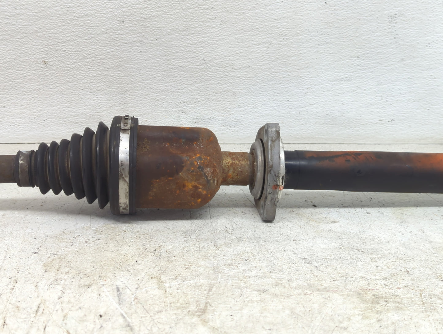 2013-2019 Cadillac Xts Axle Shaft Front Passenger Cv C/v - Oemusedautoparts1.com