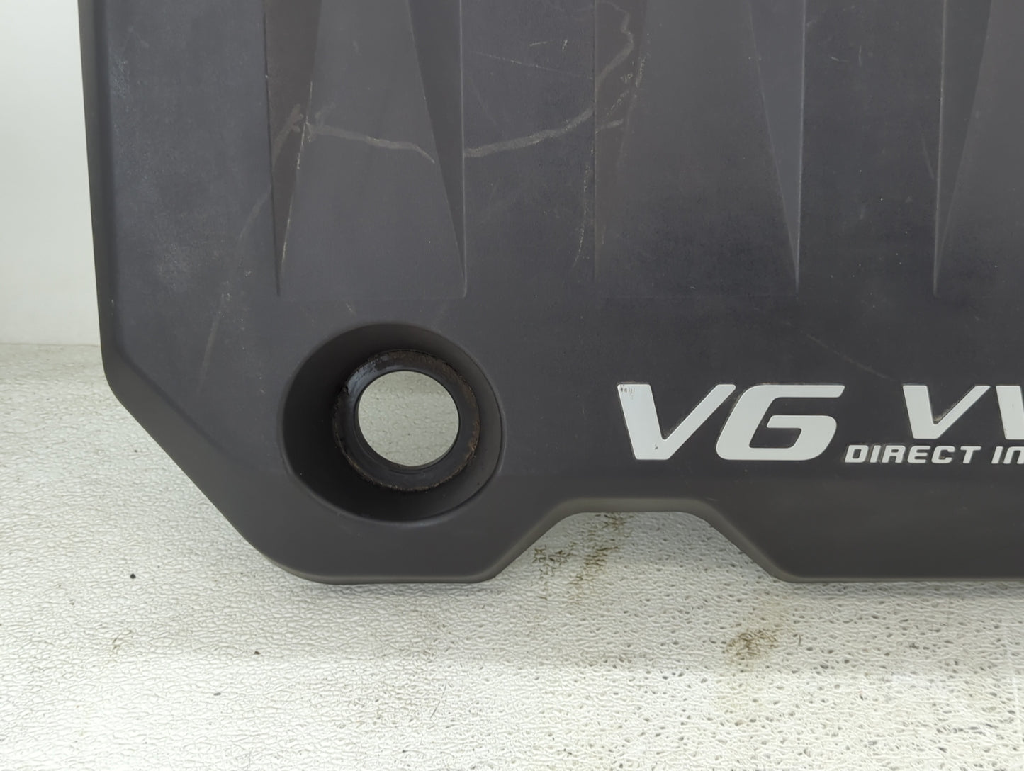 2018 Cadillac Xts Engine Cover 1432255 - Oemusedautoparts1.com