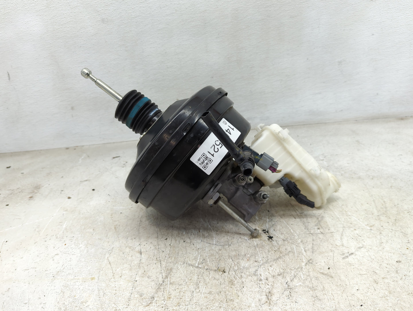 2018 Cadillac Xts Power Brake Booster Oem - Oemusedautoparts1.com