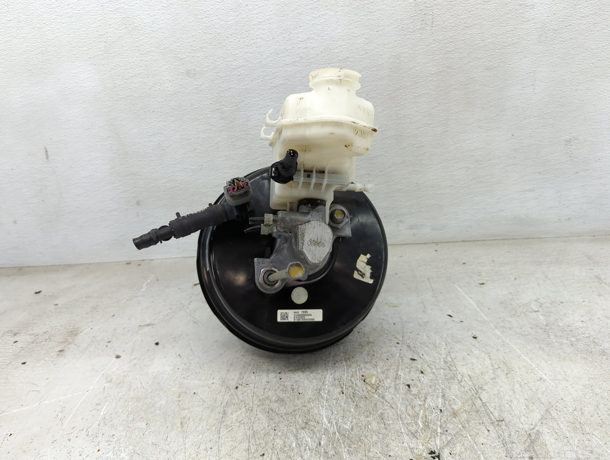 2018 Cadillac Xts Power Brake Booster Oem - Oemusedautoparts1.com