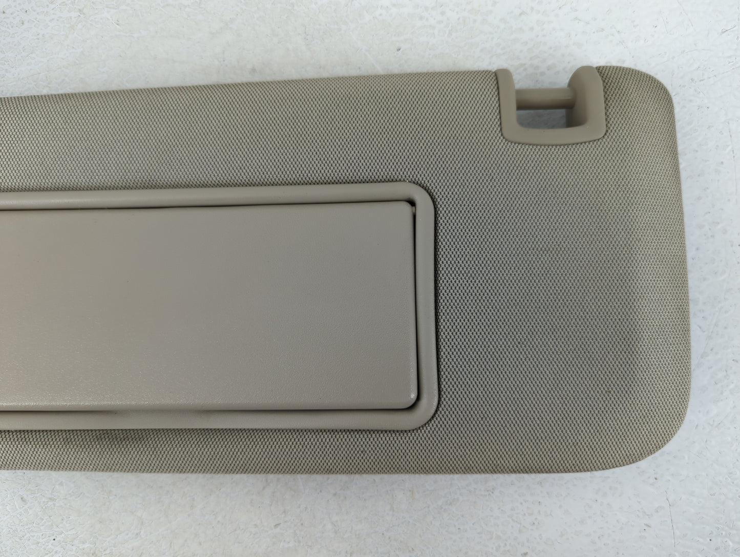 2013-2019 Cadillac Xts Sun Visor Shade Replacement Driver Left Mirror Fits Fits 2013 2014 2015 2016 2017 2018 2019 OEM Used 