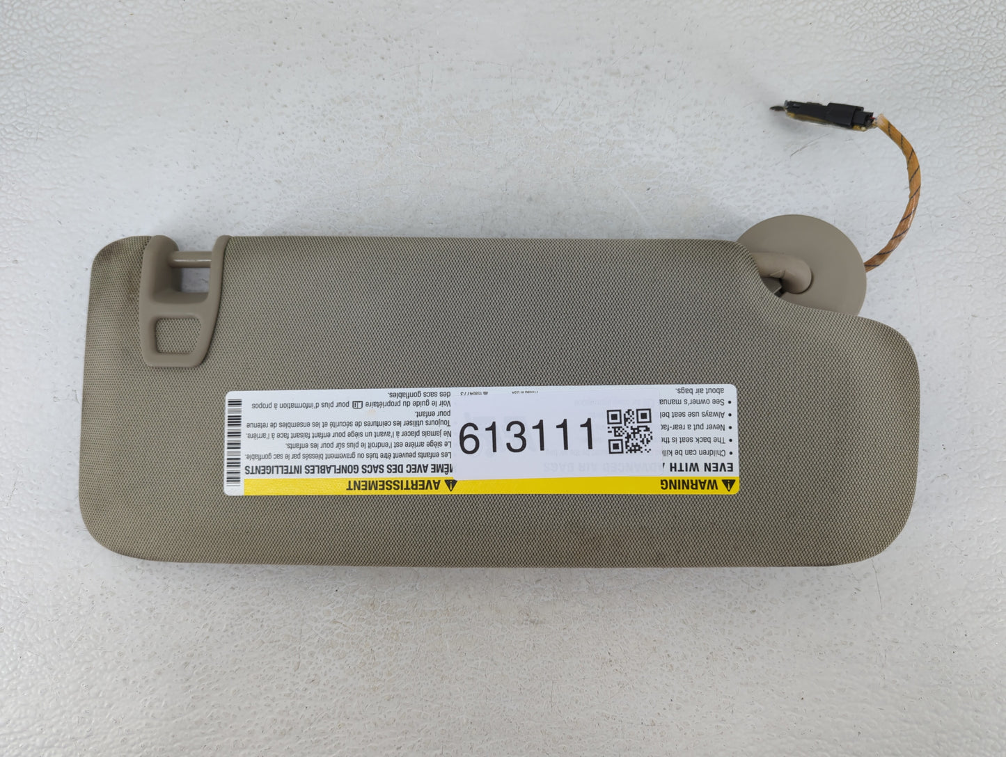 2013-2019 Cadillac Xts Sun Visor Shade Replacement Driver Left Mirror Fits Fits 2013 2014 2015 2016 2017 2018 2019 OEM Used 
