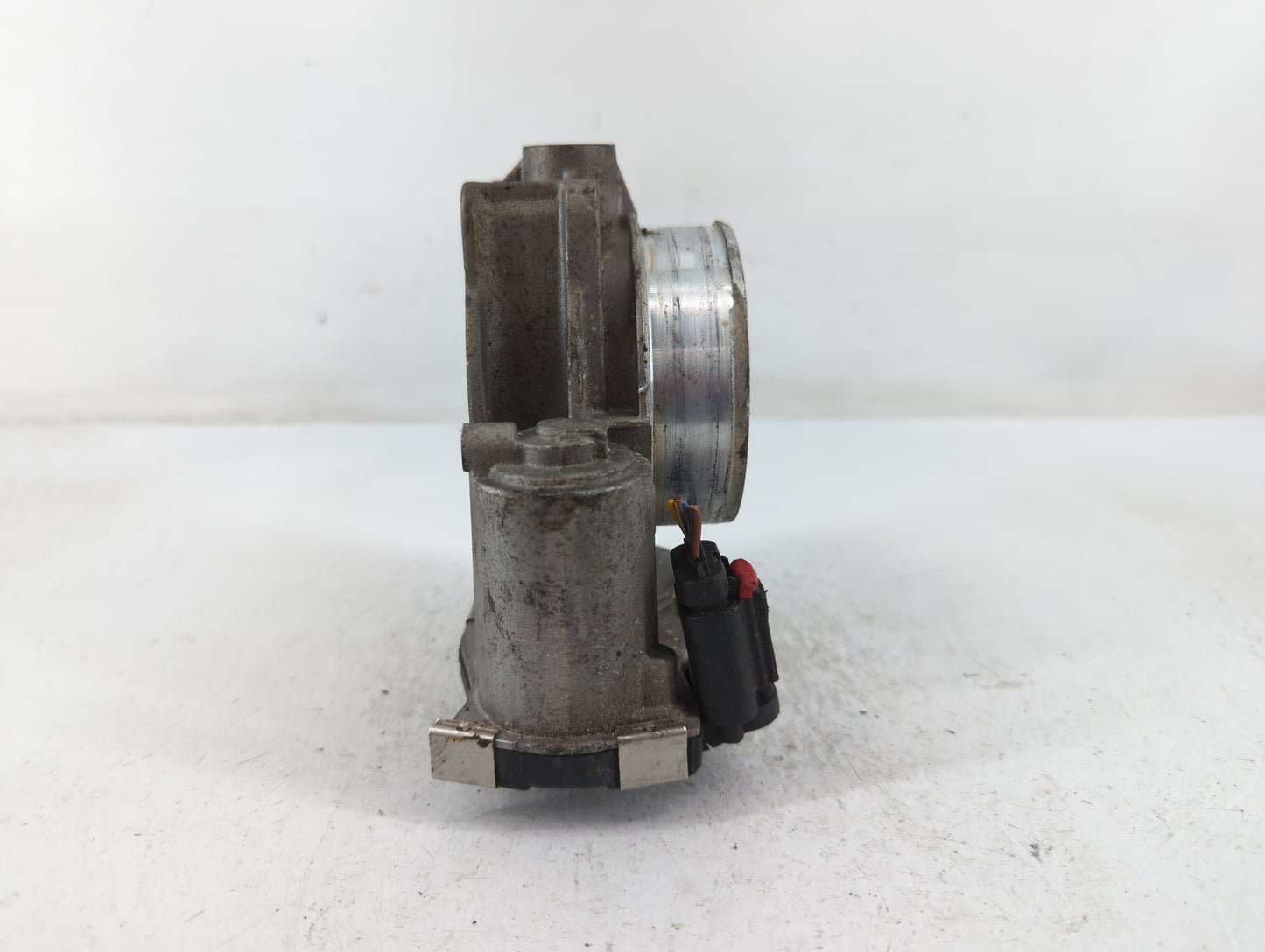 2013-2019 Cadillac Xts Throttle Body P/N:12670981AA Fits Fits 2012 2013 2014 2015 2016 2017 2018 2019 2020 2021 2022 OEM Use