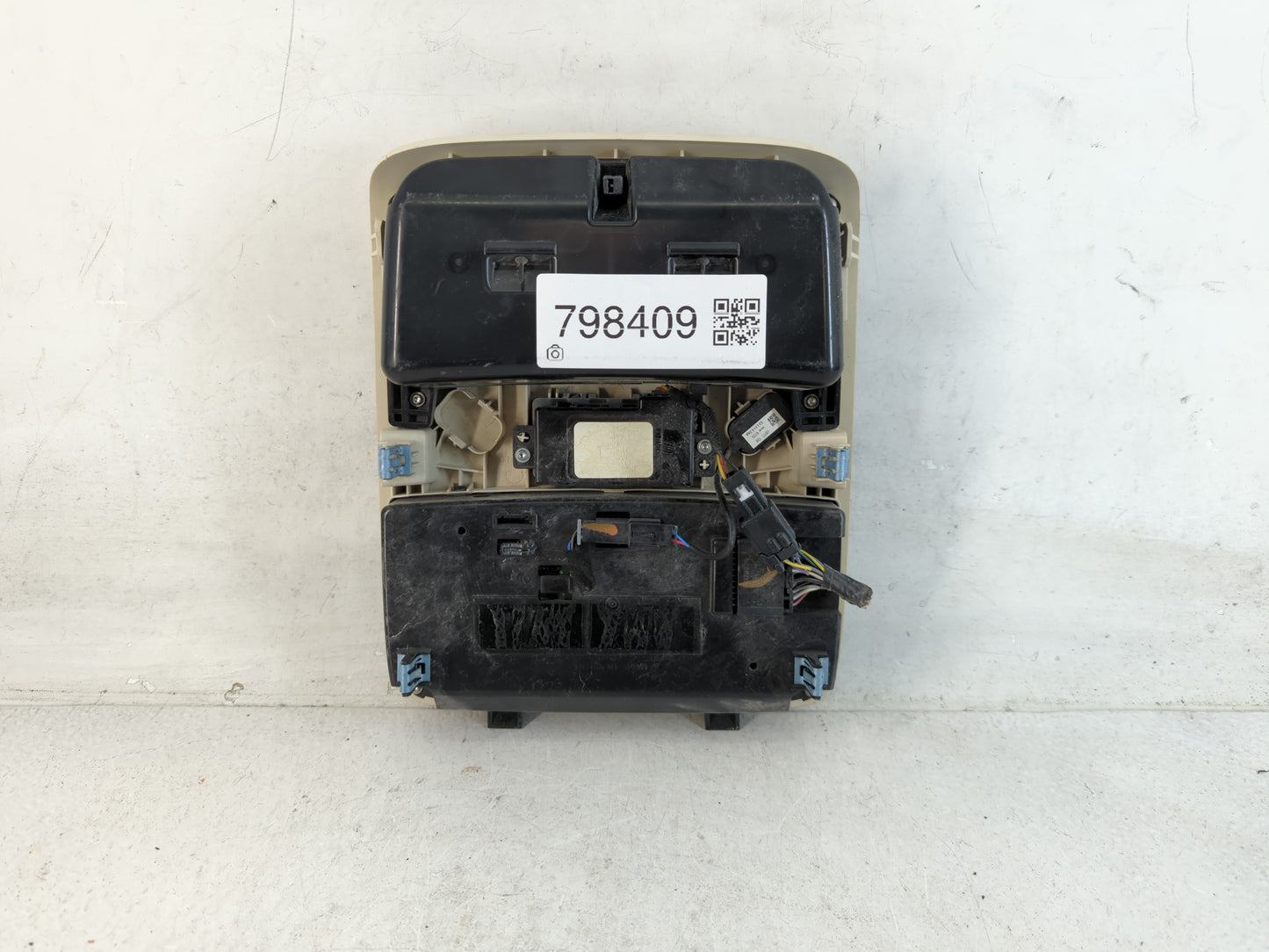 2017-2019 Cadillac Xts Overhead Roof Console - Oemusedautoparts1.com