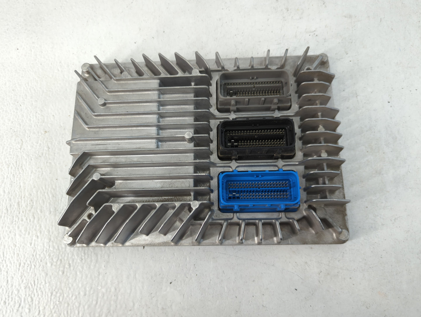 2017-2019 Cadillac Xts PCM Engine Control Computer ECU ECM PCU OEM P/N:12685918 E39A Fits Fits 2017 2018 2019 2020 OEM Used 