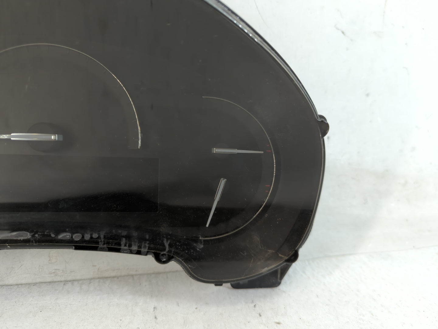2018 Cadillac Xts Instrument Cluster Speedometer Gauges P/N:84461623 Fits OEM Used Auto Parts - Oemusedautoparts1.com