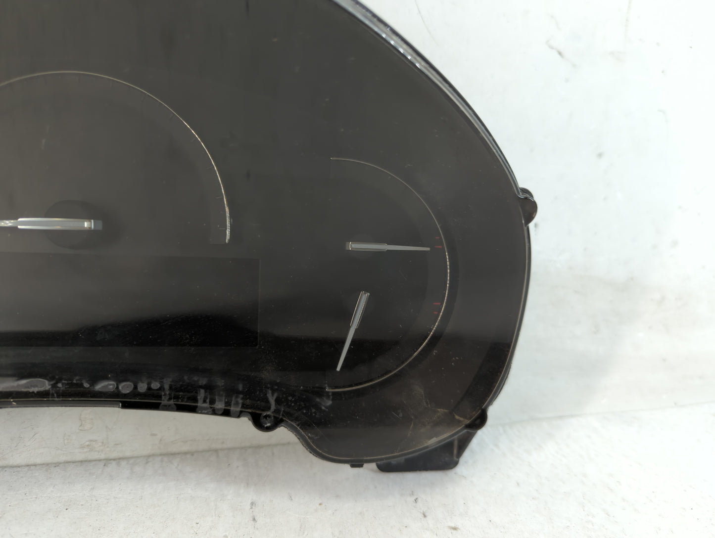 2018 Cadillac Xts Instrument Cluster Speedometer Gauges P/N:84461623 Fits OEM Used Auto Parts - Oemusedautoparts1.com