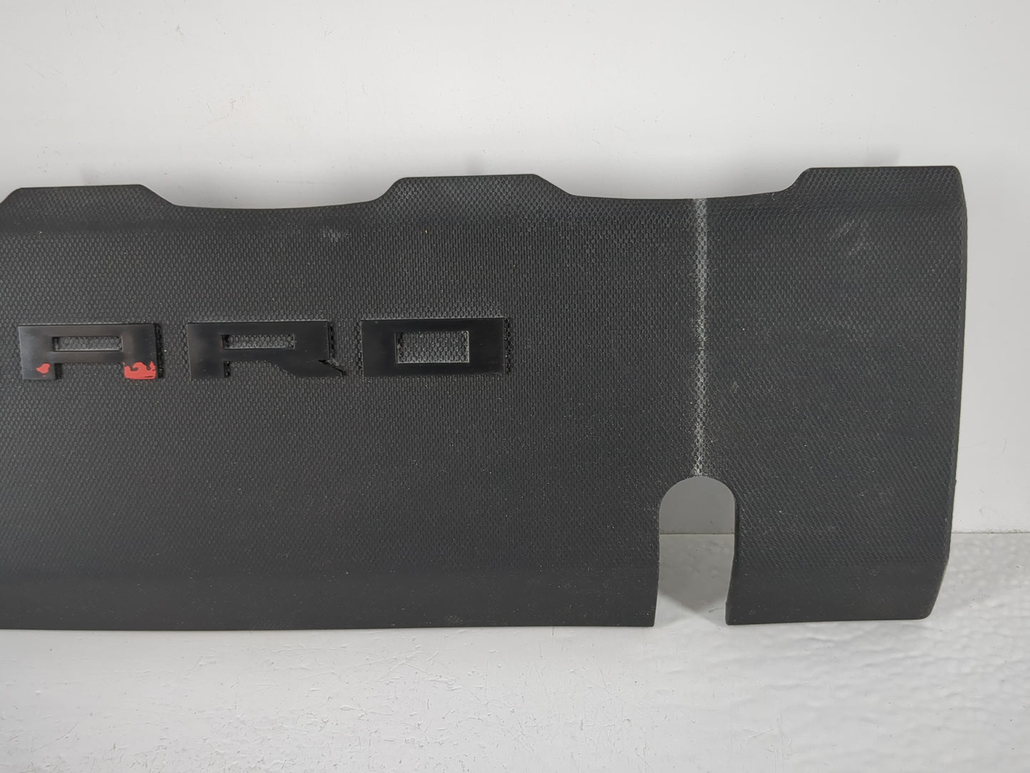 2018 Chevrolet Camaro Engine Cover - Oemusedautoparts1.com