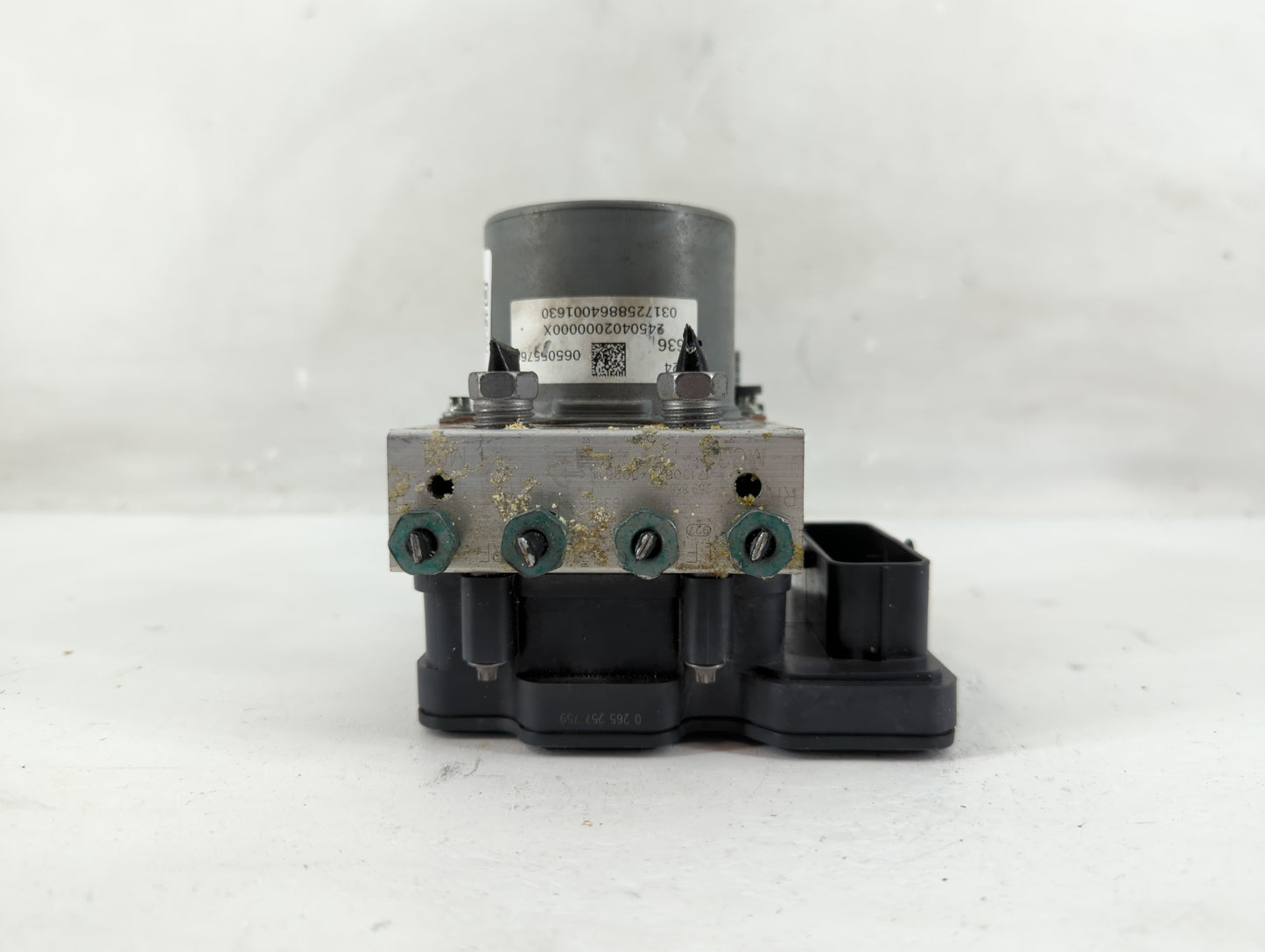 2018 Chevrolet Camaro ABS Pump Control Module Replacement P/N:8424 4636 065055766 Fits OEM Used Auto Parts - Oemusedautopart