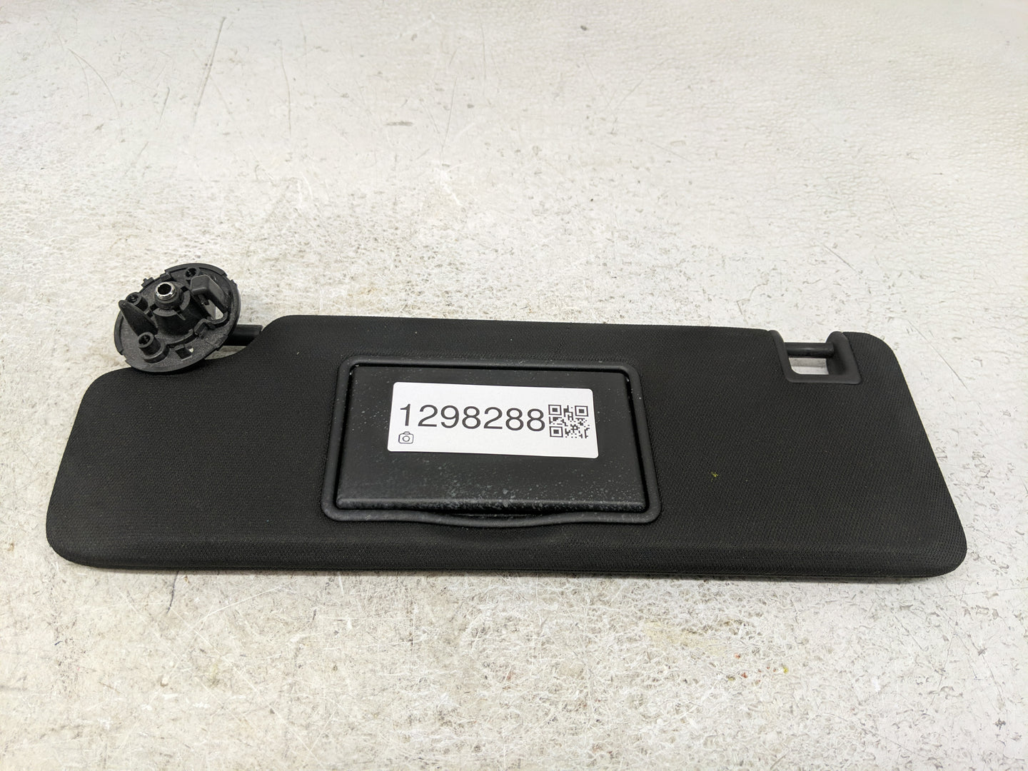 2021 Chevrolet Camaro Sun Visor Shade Replacement Driver Left Mirror Fits OEM Used Auto Parts - Oemusedautoparts1.com