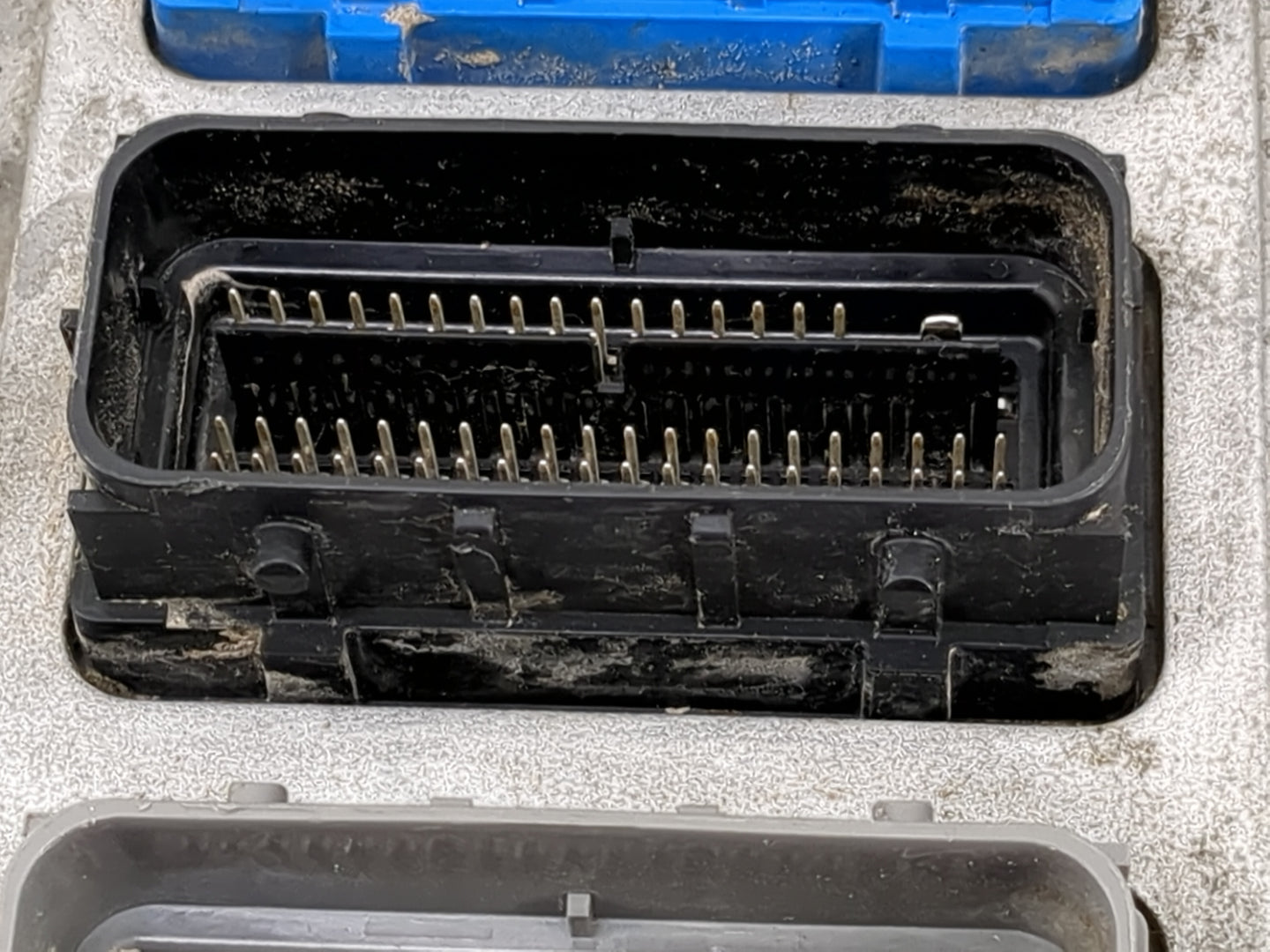 2016-2021 Chevrolet Camaro PCM Engine Control Computer ECU ECM PCU OEM P/N:12686058 Fits Fits 2016 2017 2018 2019 2020 2021 