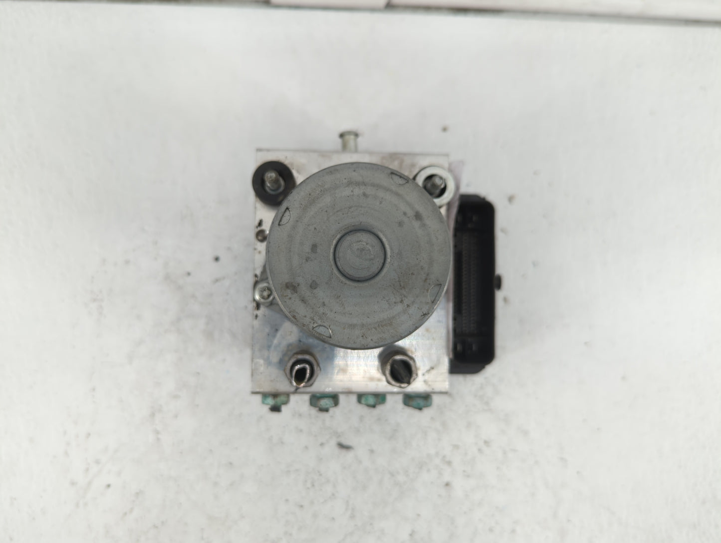 2017 Chevrolet Camaro ABS Pump Control Module Replacement P/N:84244637 84089247 Fits OEM Used Auto Parts - Oemusedautoparts1
