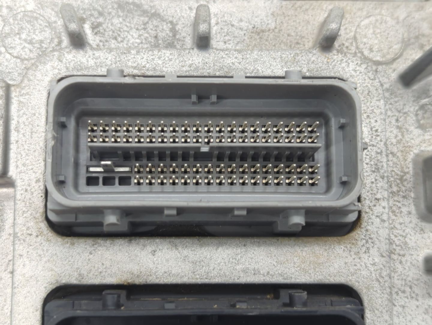 2016-2021 Chevrolet Camaro PCM Engine Control Computer ECU ECM PCU OEM P/N:12686058 12683348 Fits OEM Used Auto Parts - Oemu