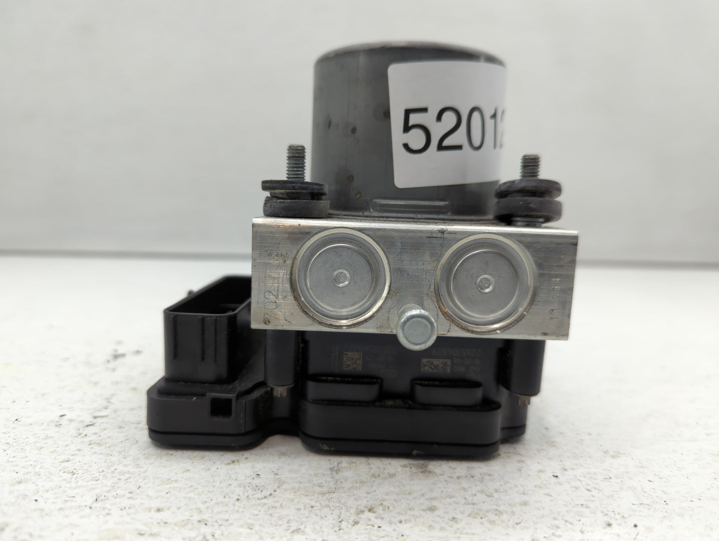 2018 Chevrolet Camaro ABS Pump Control Module Replacement P/N:84244637 Fits OEM Used Auto Parts - Oemusedautoparts1.com