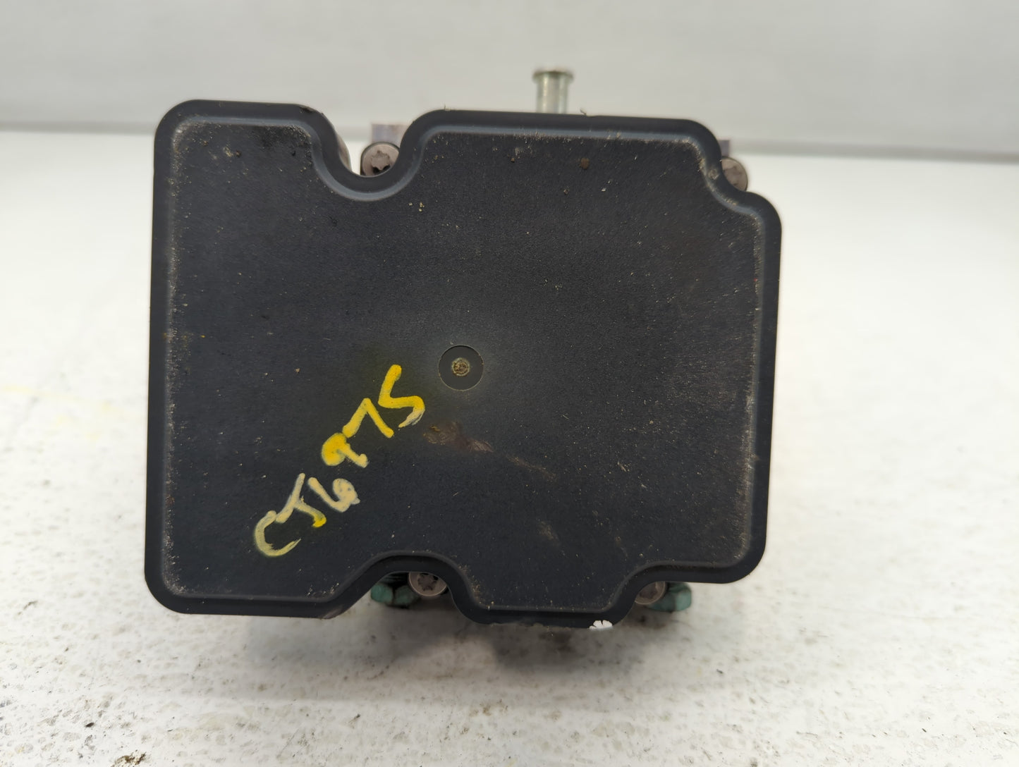 2018 Chevrolet Camaro ABS Pump Control Module Replacement P/N:84244637 Fits OEM Used Auto Parts - Oemusedautoparts1.com