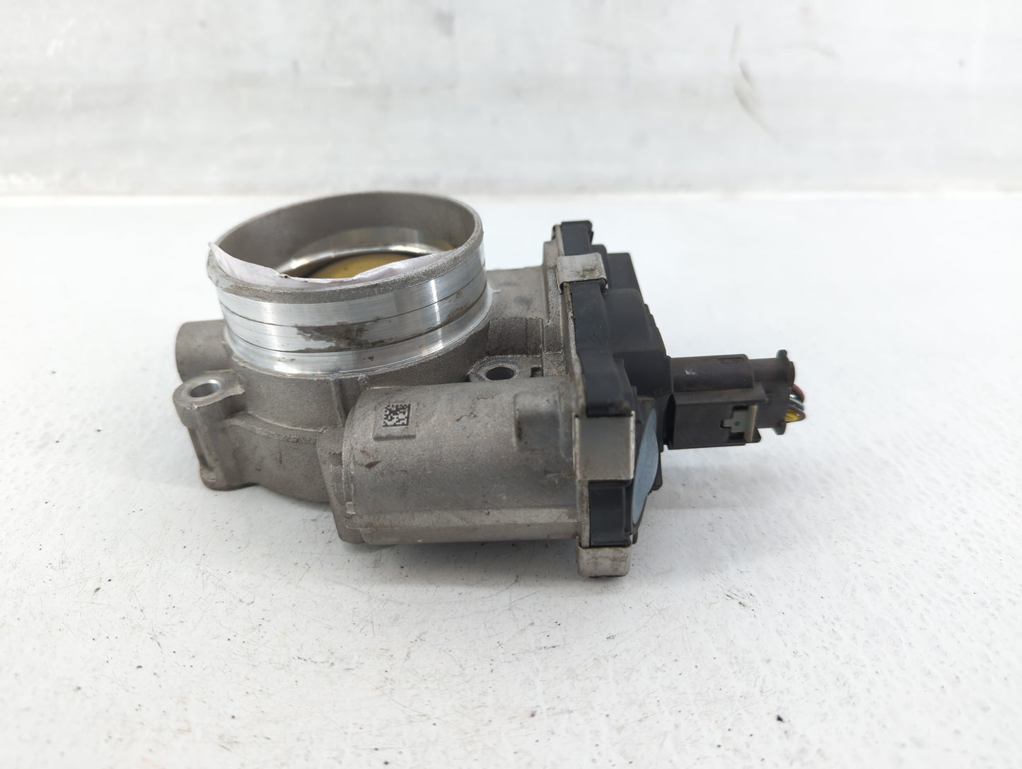 2016-2021 Chevrolet Camaro Throttle Body P/N:12671014 Fits Fits 2016 2017 2018 2019 2020 2021 2022 OEM Used Auto Parts - Oem