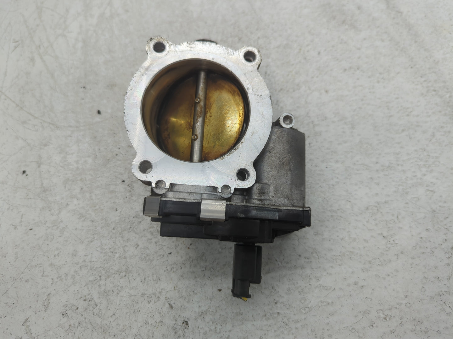 2016-2021 Chevrolet Camaro Throttle Body P/N:12671014 Fits Fits 2016 2017 2018 2019 2020 2021 2022 OEM Used Auto Parts - Oem