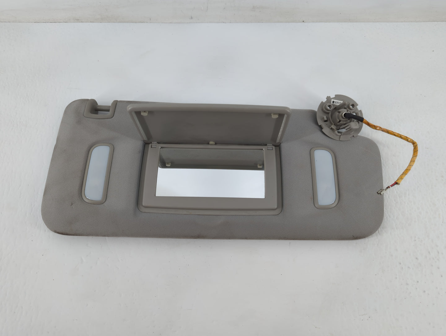 2016-2021 Chevrolet Camaro Sun Visor Shade Replacement Passenger Right Mirror Fits Fits 2016 2017 2018 2019 2020 2021 OEM Us