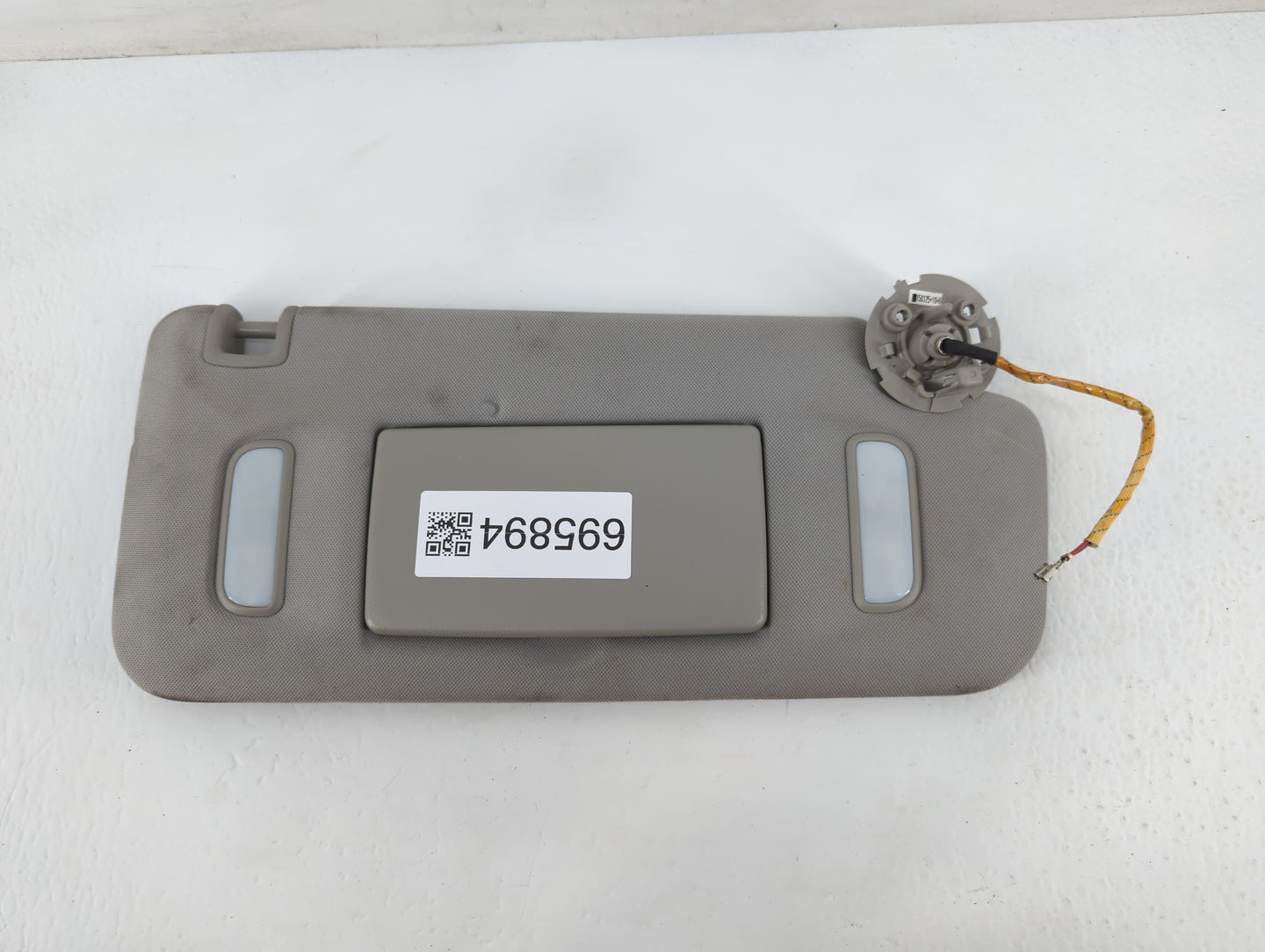 2016-2021 Chevrolet Camaro Sun Visor Shade Replacement Passenger Right Mirror Fits Fits 2016 2017 2018 2019 2020 2021 OEM Us