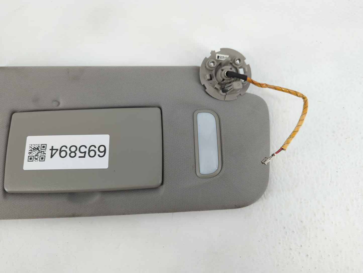 2016-2021 Chevrolet Camaro Sun Visor Shade Replacement Passenger Right Mirror Fits Fits 2016 2017 2018 2019 2020 2021 OEM Us