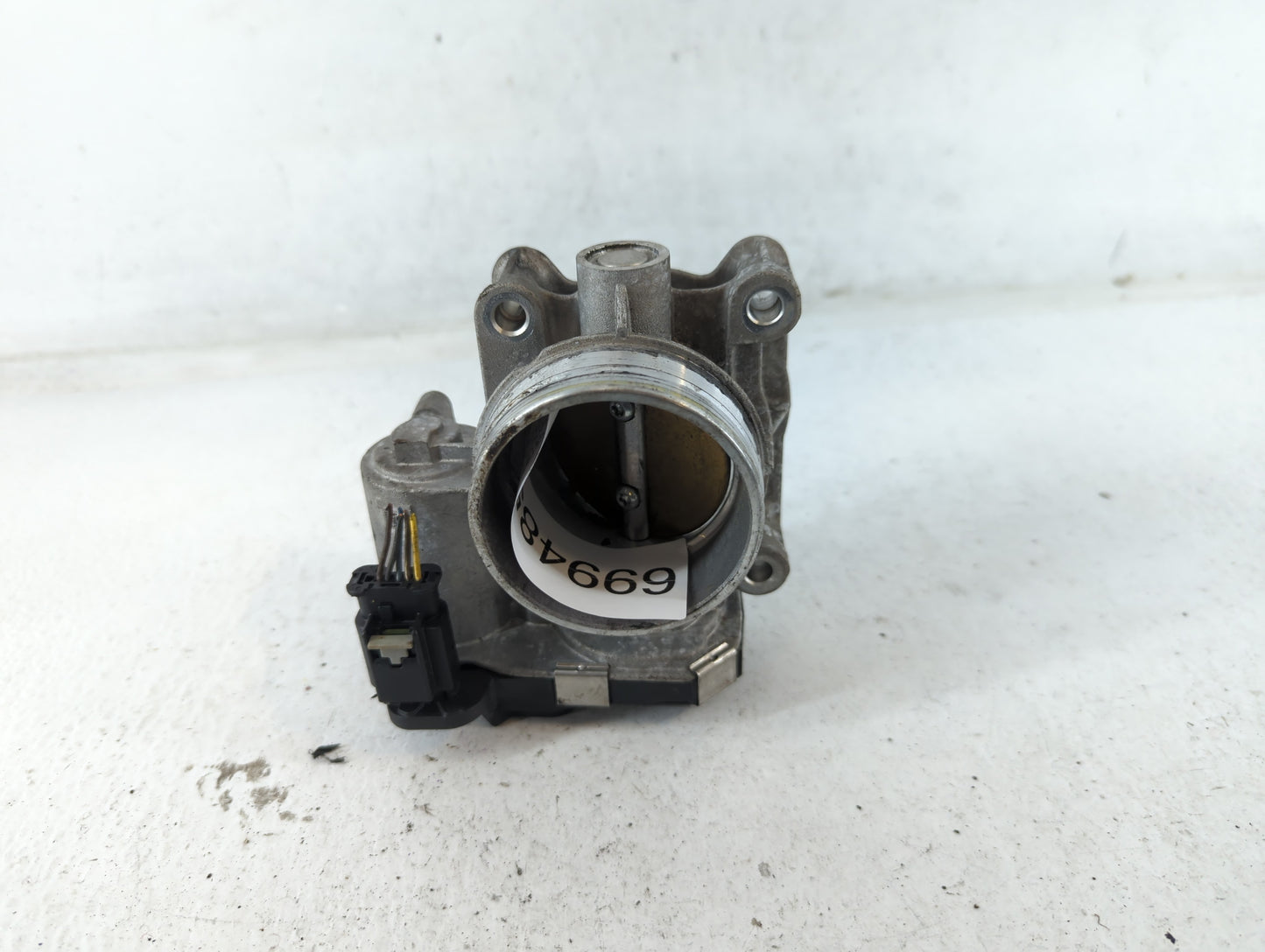 2016-2021 Chevrolet Camaro Throttle Body P/N:12670837AA Fits Fits 2013 2014 2015 2016 2017 2018 2019 2020 2021 OEM Used Auto