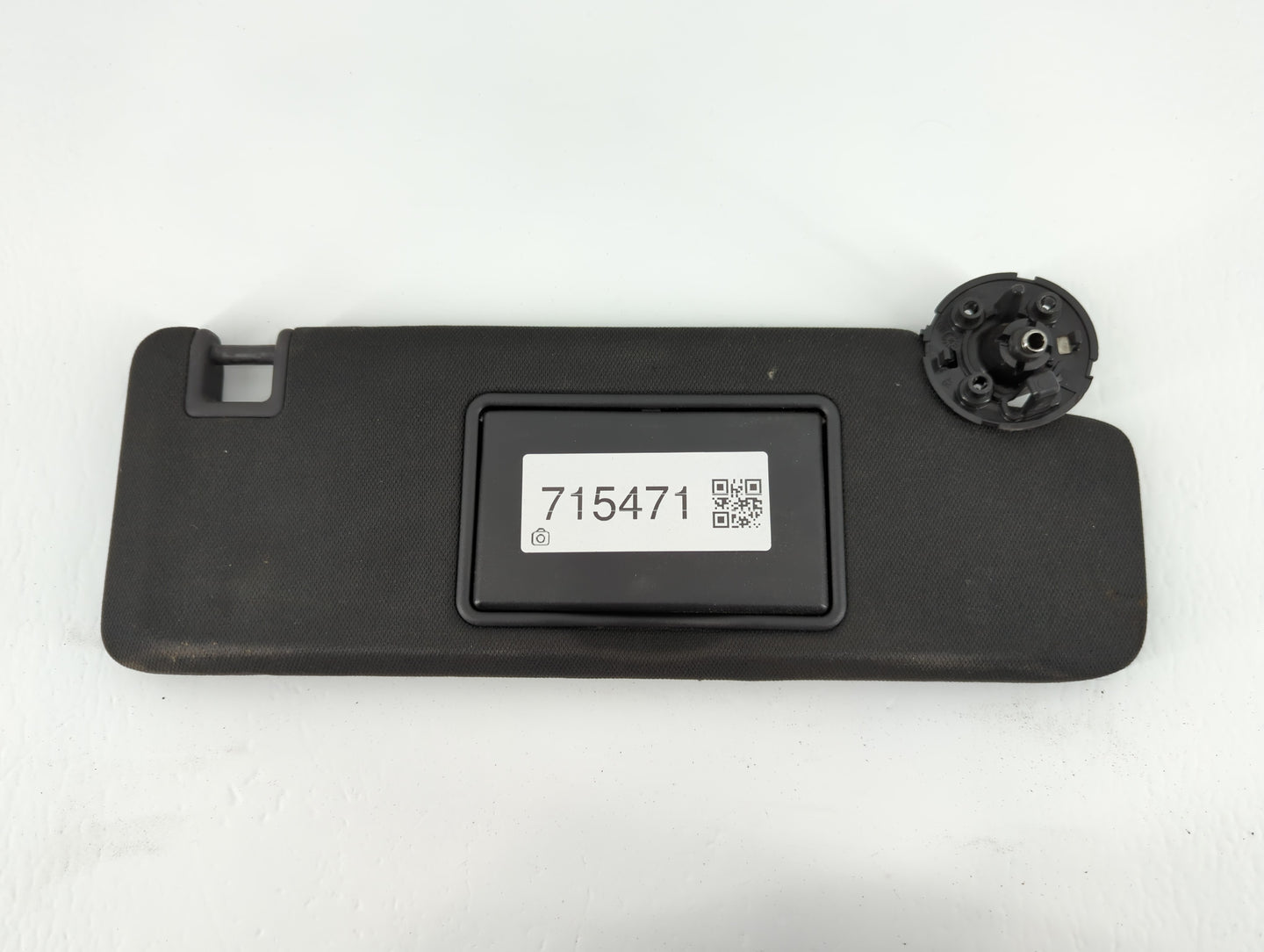 2021 Chevrolet Camaro Sun Visor Shade Replacement Passenger Right Mirror Fits OEM Used Auto Parts - Oemusedautoparts1.com