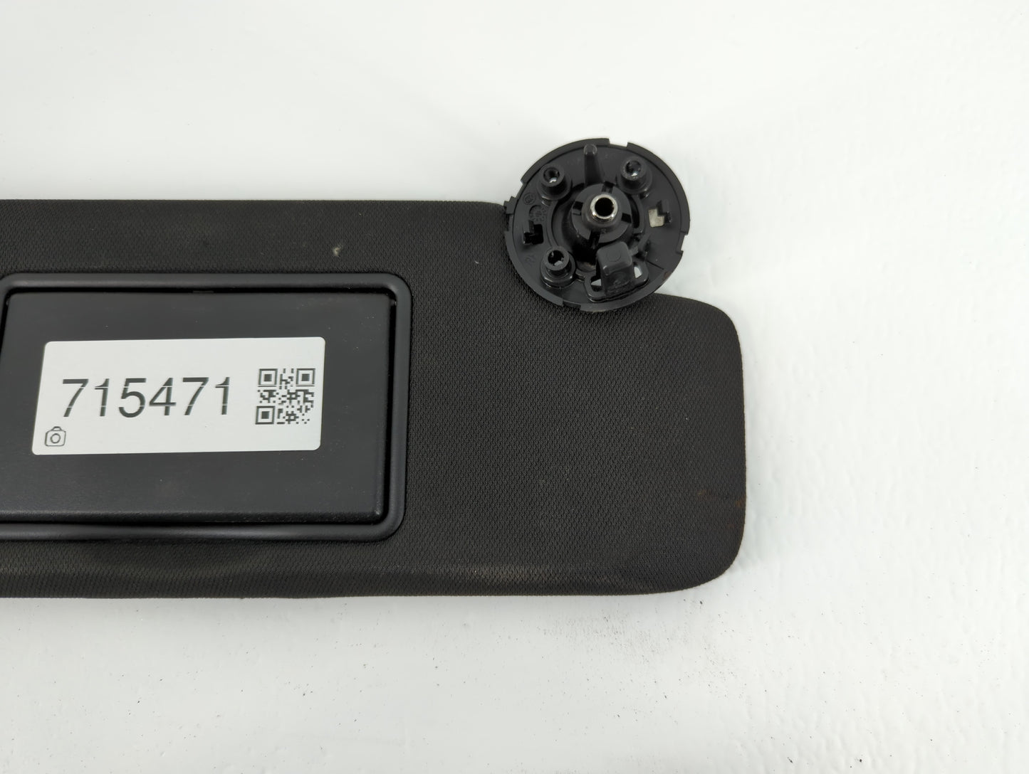 2021 Chevrolet Camaro Sun Visor Shade Replacement Passenger Right Mirror Fits OEM Used Auto Parts - Oemusedautoparts1.com