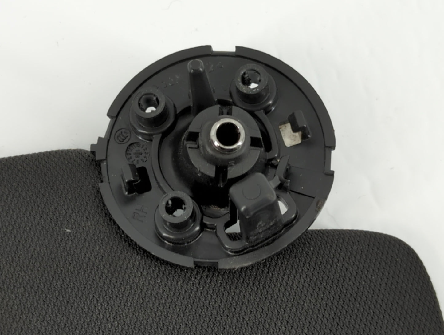 2021 Chevrolet Camaro Sun Visor Shade Replacement Passenger Right Mirror Fits OEM Used Auto Parts - Oemusedautoparts1.com