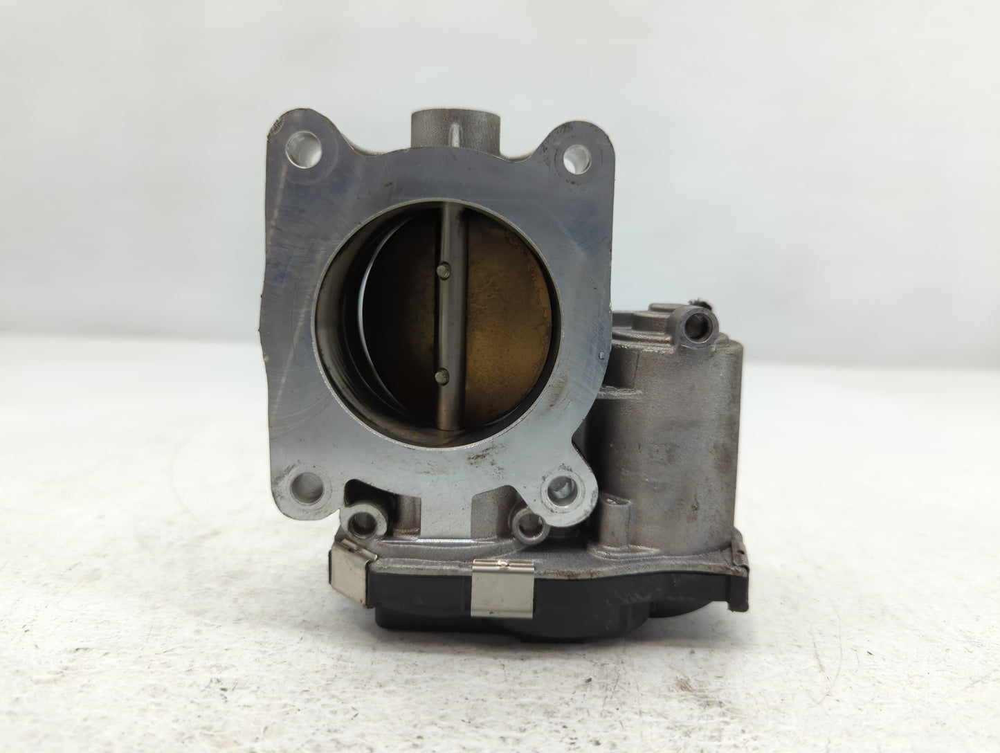 2016-2021 Chevrolet Camaro Throttle Body P/N:12670837AA Fits Fits 2013 2014 2015 2016 2017 2018 2019 2020 2021 OEM Used Auto