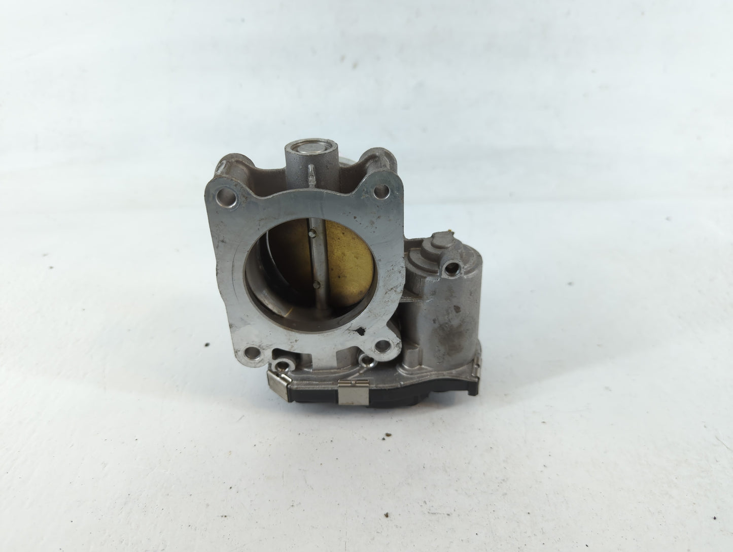 2016-2021 Chevrolet Camaro Throttle Body P/N:12670837AA Fits Fits 2013 2014 2015 2016 2017 2018 2019 2020 2021 OEM Used Auto