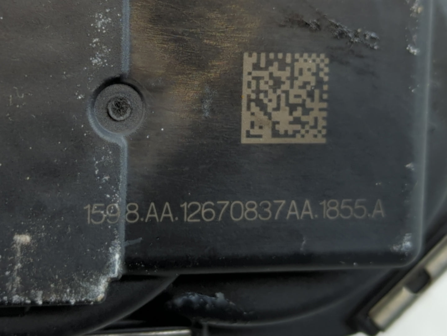 2016-2021 Chevrolet Camaro Throttle Body P/N:12670837AA Fits Fits 2013 2014 2015 2016 2017 2018 2019 2020 2021 OEM Used Auto