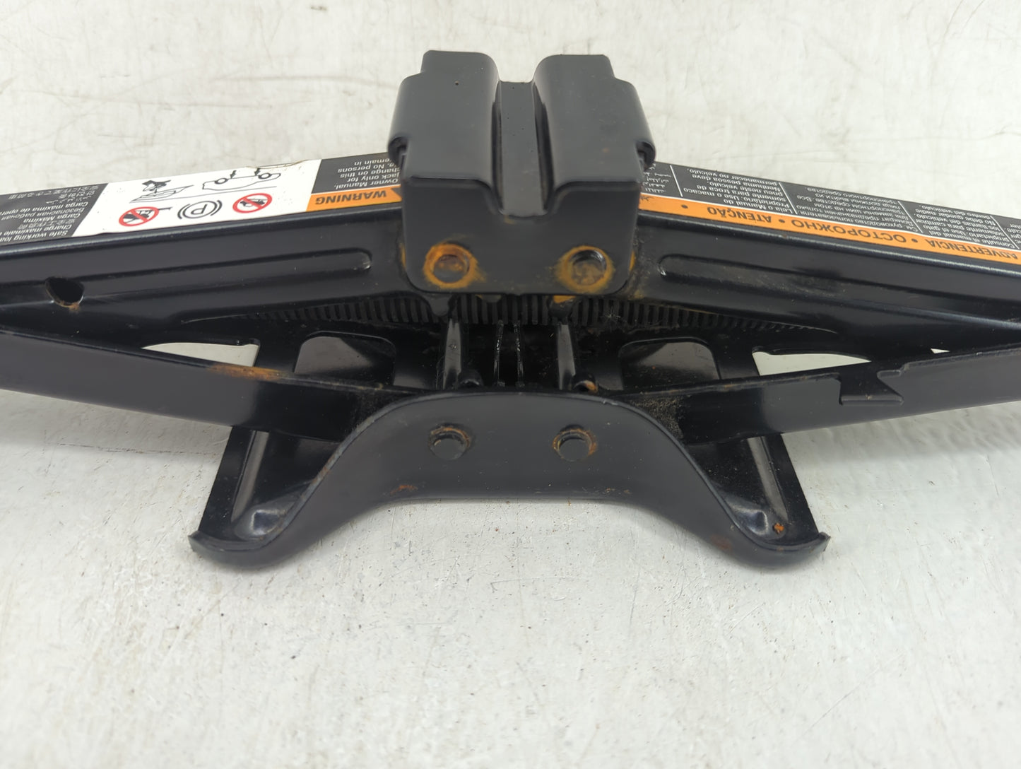 2018 Chevrolet City Express Spare Scissor Car Jack - Oemusedautoparts1.com